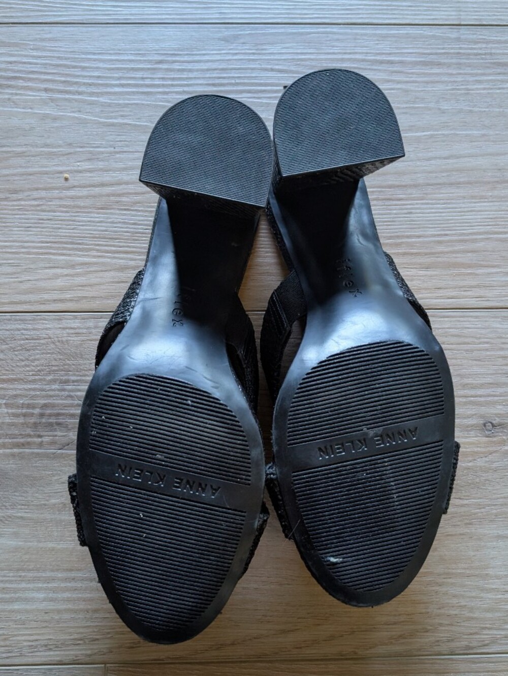 Anne Klein Black Woven Slide Mules with Chunky Heel - Picture 6 of 8